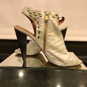 Vince Camuto peep toe booties. 4” heels